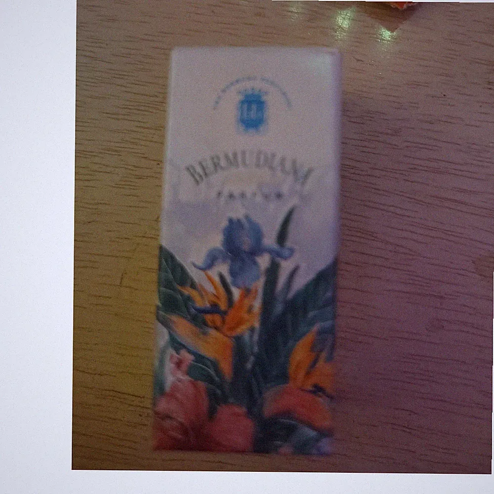 Bermudiana Bermudiana Eau de Parfum Spray Sample Size 0.17 fl oz